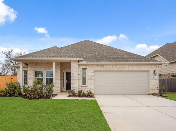 283 Little Dog Dr, Montgomery, TX 77356