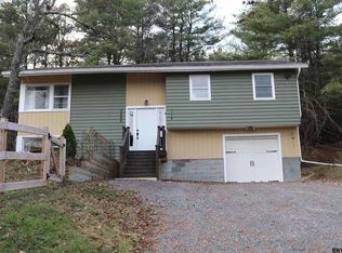 2444 Indian Fields Rd, Feura Bush, NY 12067