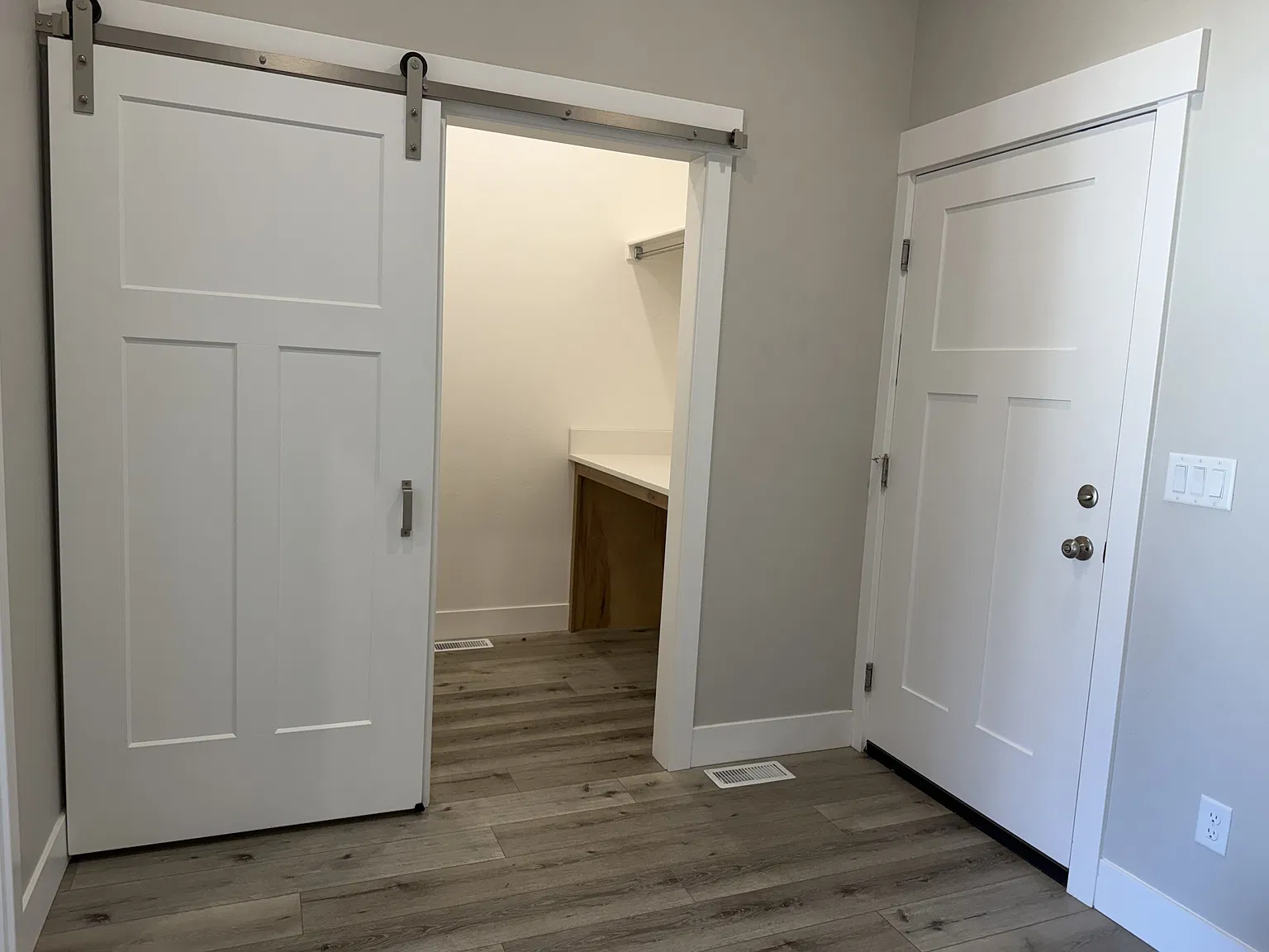 187 Huntington Street - 1 — Photo 3