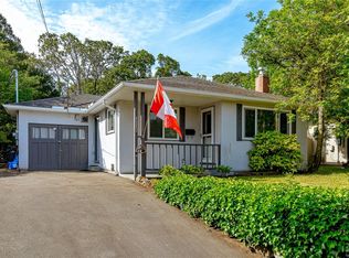 1213 Finlayson St, Victoria, BC V8T2T8
