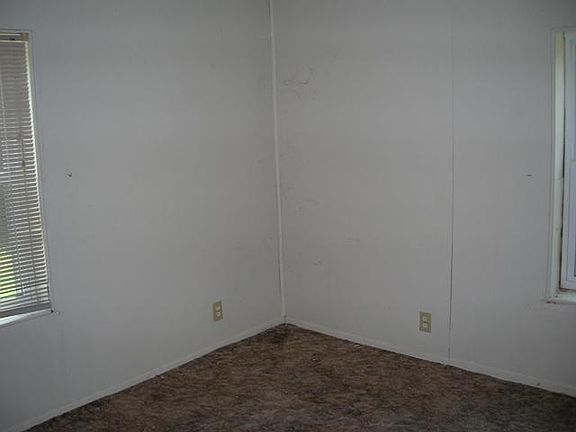 4th image of 20607 W Highway 62