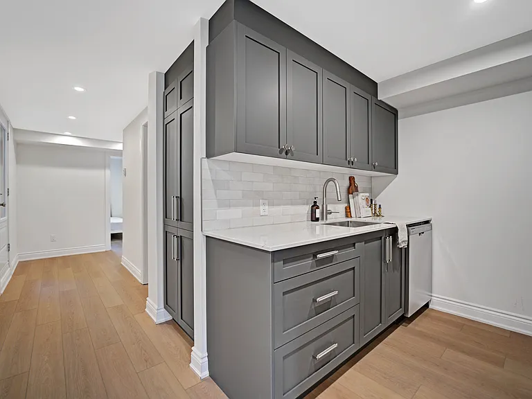 286 Arlington Ave — Photo 35