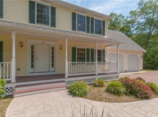 537 Kings Factory Rd, Charlestown, RI 02813