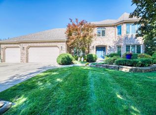 8917 Brandon Rd, Darien, IL 60561