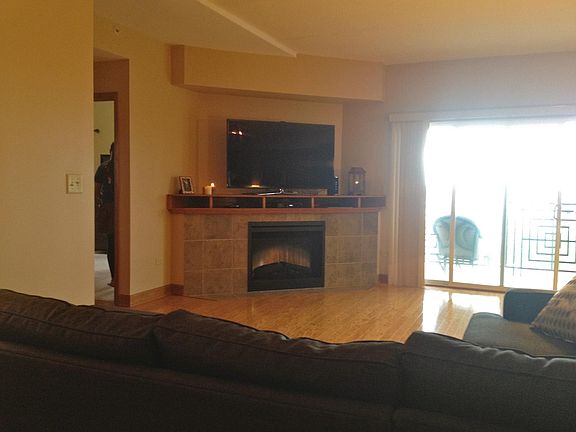 5th image of 7050 183rd St Unit 405