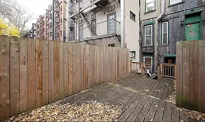 Rented by R New York