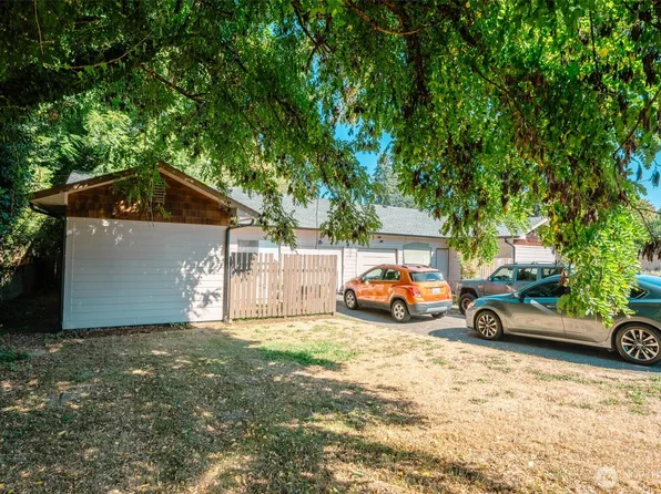 1126 Puget Street NE, Olympia, WA 98506