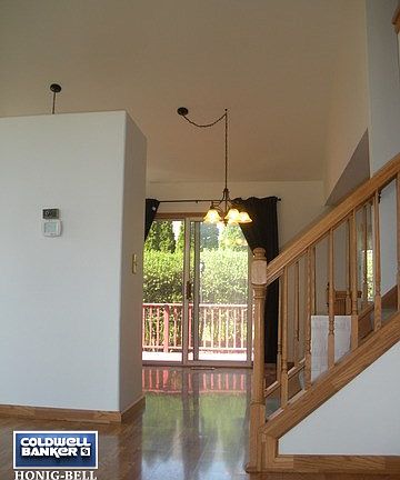3rd image of 2202 Aspen Dr