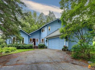 3221 Spinnaker Dr, Anchorage, AK 99516
