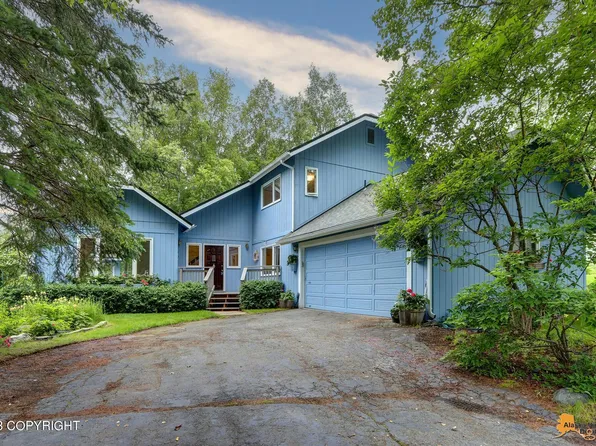 3221 Spinnaker Dr, Anchorage, AK 99516