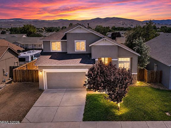3rd image of 1265 Mountain Rose Dr