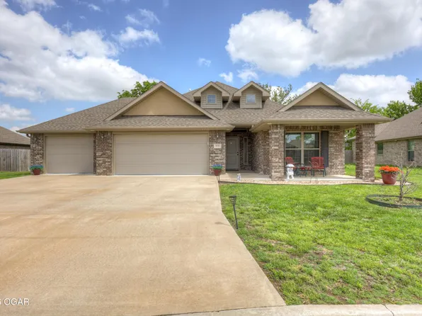 919 McKenzie Cir, Webb City, MO 64870