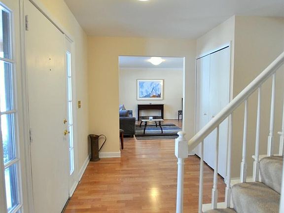 2nd image of 1400 S Folkstone Ct