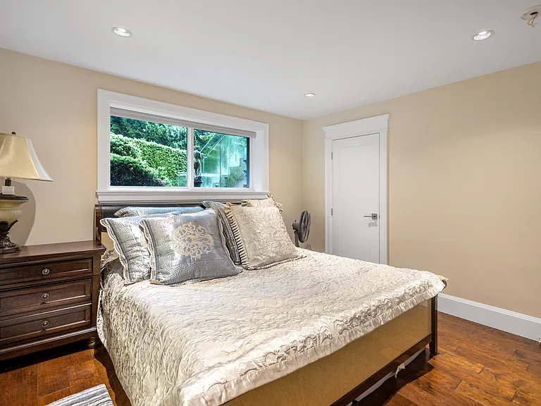 611 Saint Andrews Rd — Photo 19