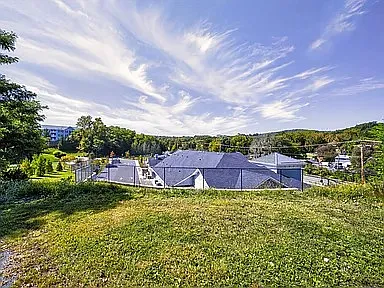 1706 Baldwin Ln — Photo 7