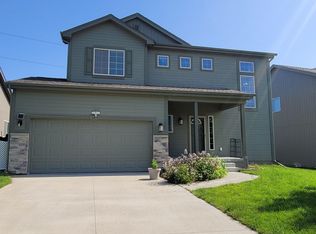 16410 Virginia St, Omaha, NE 68136