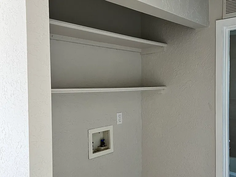 818 Granada St — Photo 7