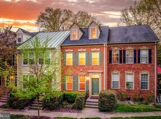 1228 Vintage Pl, Reston, VA 20194