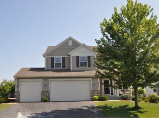 6736 Olive Ct N, Maple Grove, MN 55311