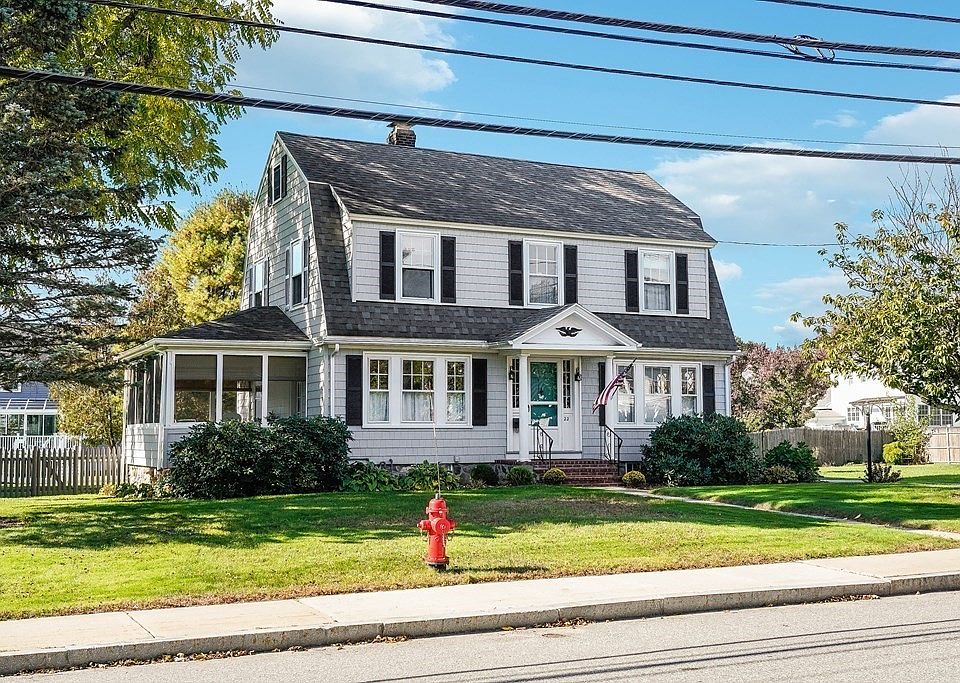 22 Elm St, Woburn, MA 01801 Zillow