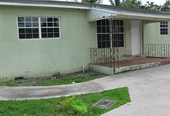 1st image of 1810 NW 113th Ter