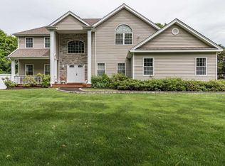 20 Esplanade Dr, East Patchogue, NY 11772