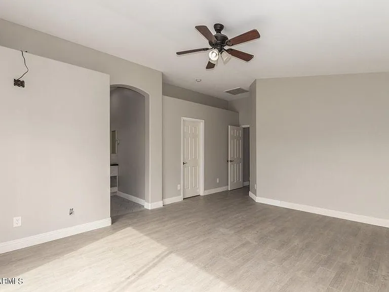 1265 W Fruit Tree Ln — Photo 9