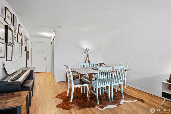 Rented by Oxford Property Group | media 9