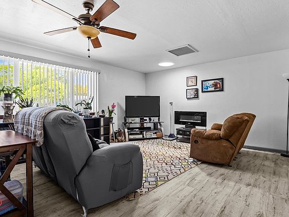 5th image of 3179 Bunting Ave