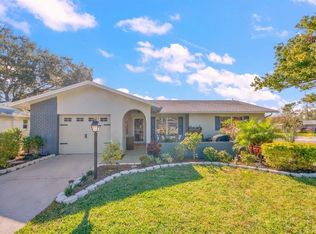 2950 Dundee Dr, Palm Harbor, FL 34684