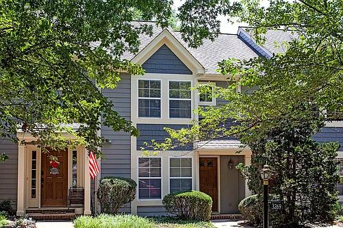 3269 Gateway Cir Photo 1