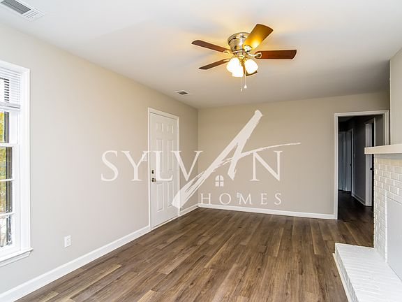 017-photo-living-room-12161521_11162022