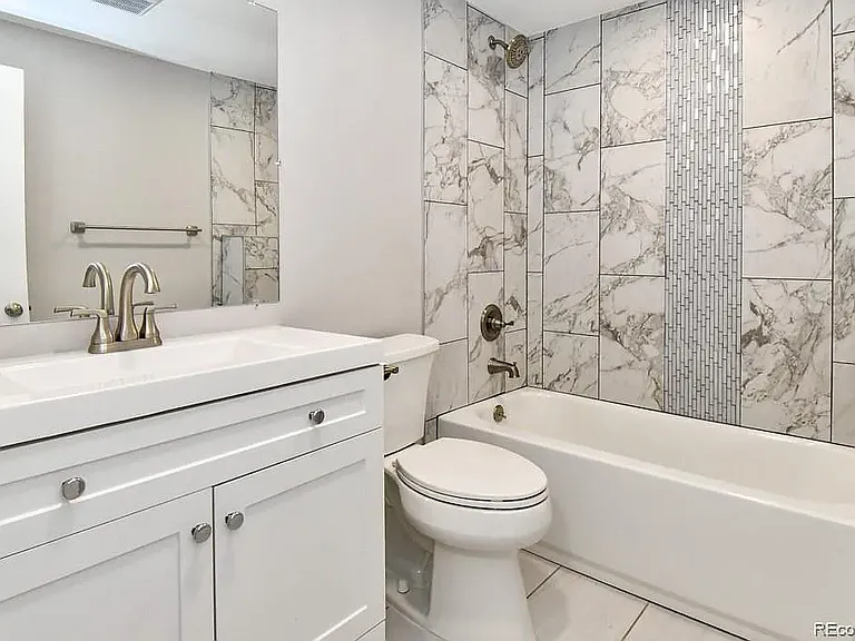 4698 E Montana Pl — Photo 17
