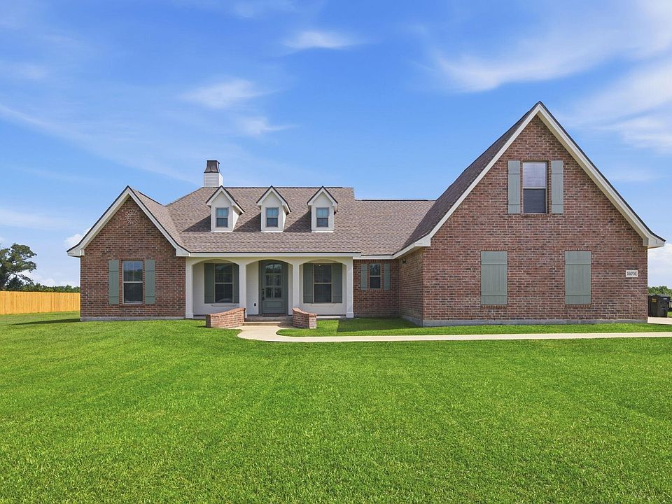 1st image of 16076 Fleur De Lis Dr