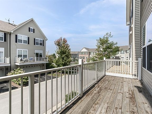 5th image of 447 Town Center Blvd #0