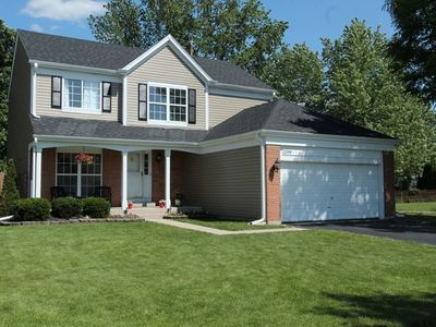 2359 N Rosewood Ln, Round Lake Beach, IL, 60073