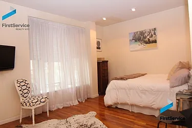 Rented by FirstService Realty (legacy)