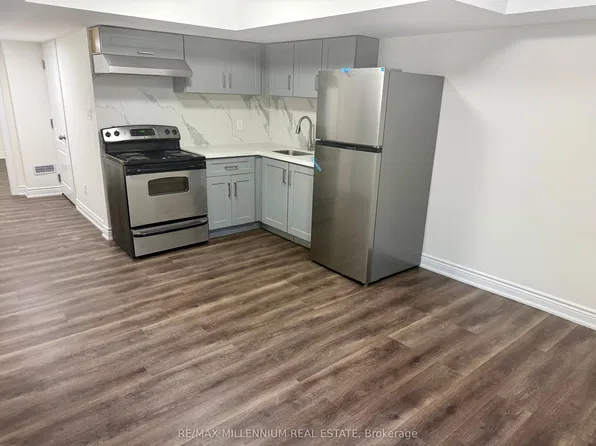 1527 Princelea Pl #Basement, Mississauga, ON L5M 3N9