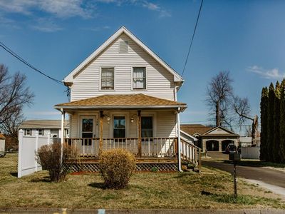 108 Blanchwood Ave, Chicopee, MA, 01013