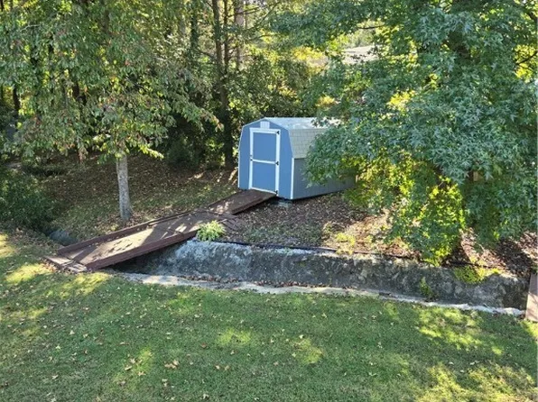 11501 Dumaine Dr, Midlothian, VA 23112