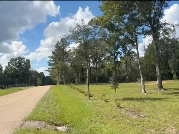 11189 Yates Rd, Folsom, LA 70437