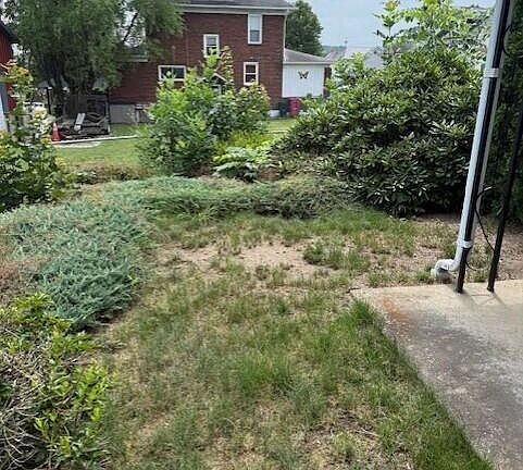 5th image of 615 N 7th St