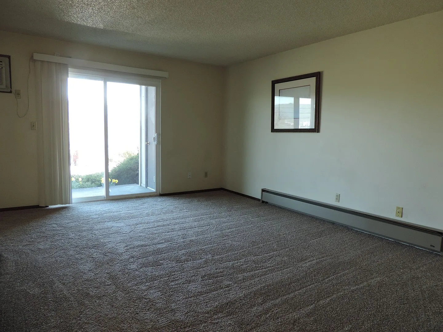 1 Bedroom Condo for Rent - The Dalles — Photo 4