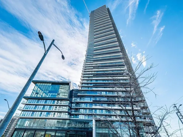 448 Burnhamthorpe Rd W #326, Mississauga, ON L5B 0M5