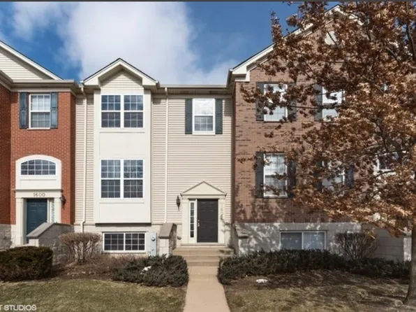 1602 Thornbury Rd, Bartlett, IL 60103