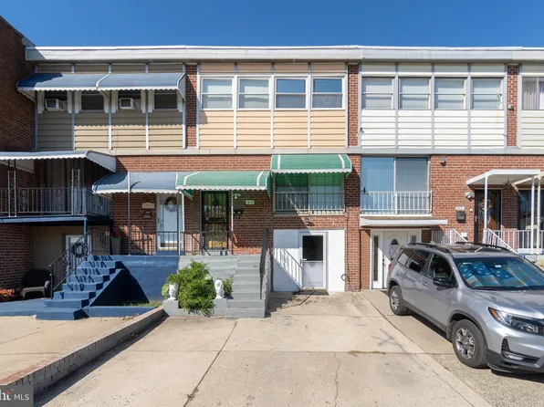 6823 Lindbergh Blvd, Philadelphia, PA 19142