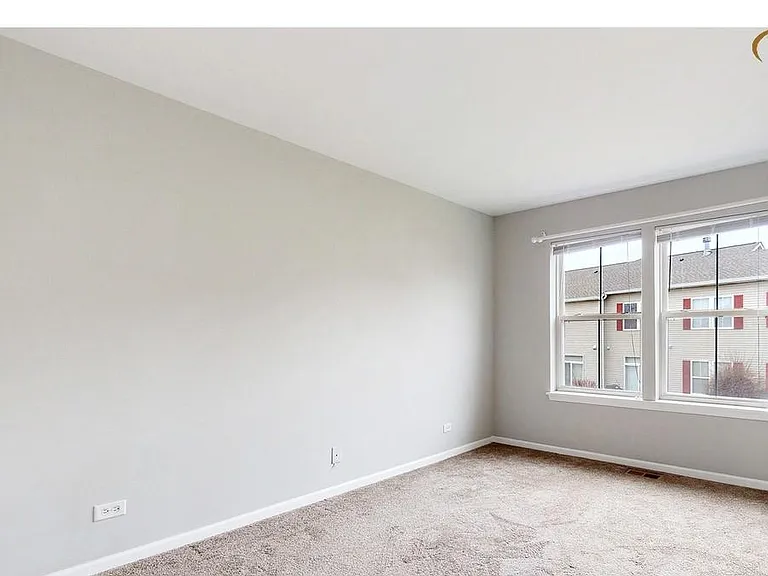 2924 Falling Waters Dr — Photo 13