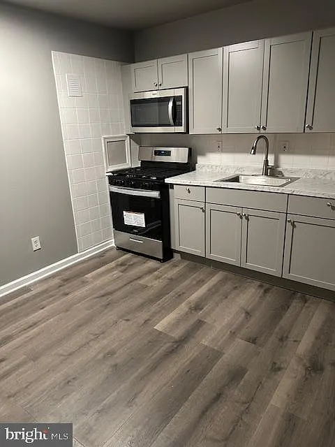 2 bed, 6026 sqft, $1,750 — Photo 4