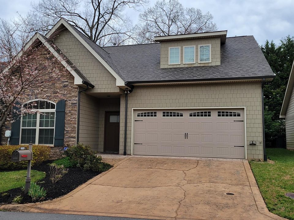 1st image of 1620 Cottage Wood Way