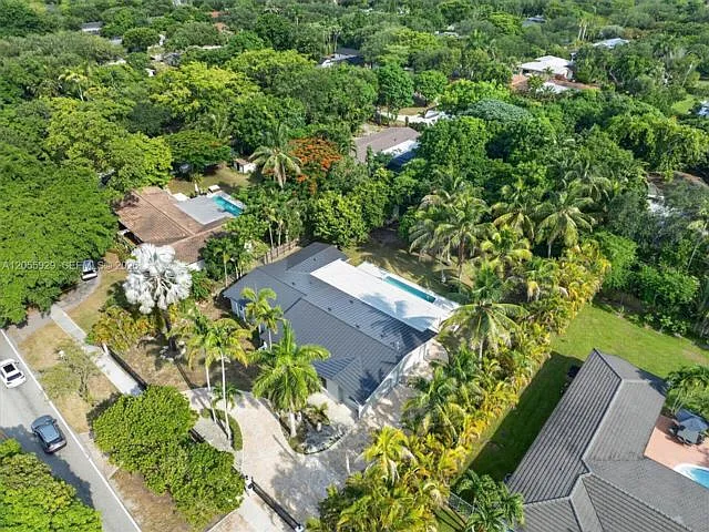 8220 SW 152nd St — Photo 5